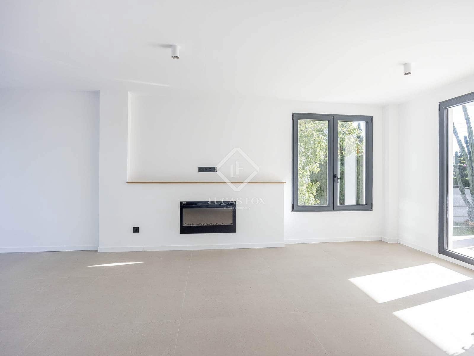 4 soverom Villa til salgs i San Antonio de Benageber med svømmebasseng garasje - € 795 000 (Ref: 9412646)