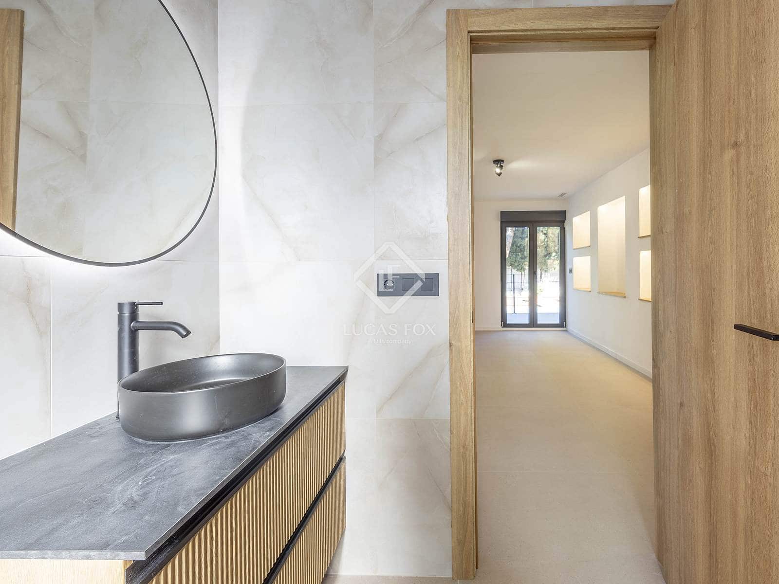 4 soverom Villa til salgs i San Antonio de Benageber med svømmebasseng garasje - € 795 000 (Ref: 9412646)