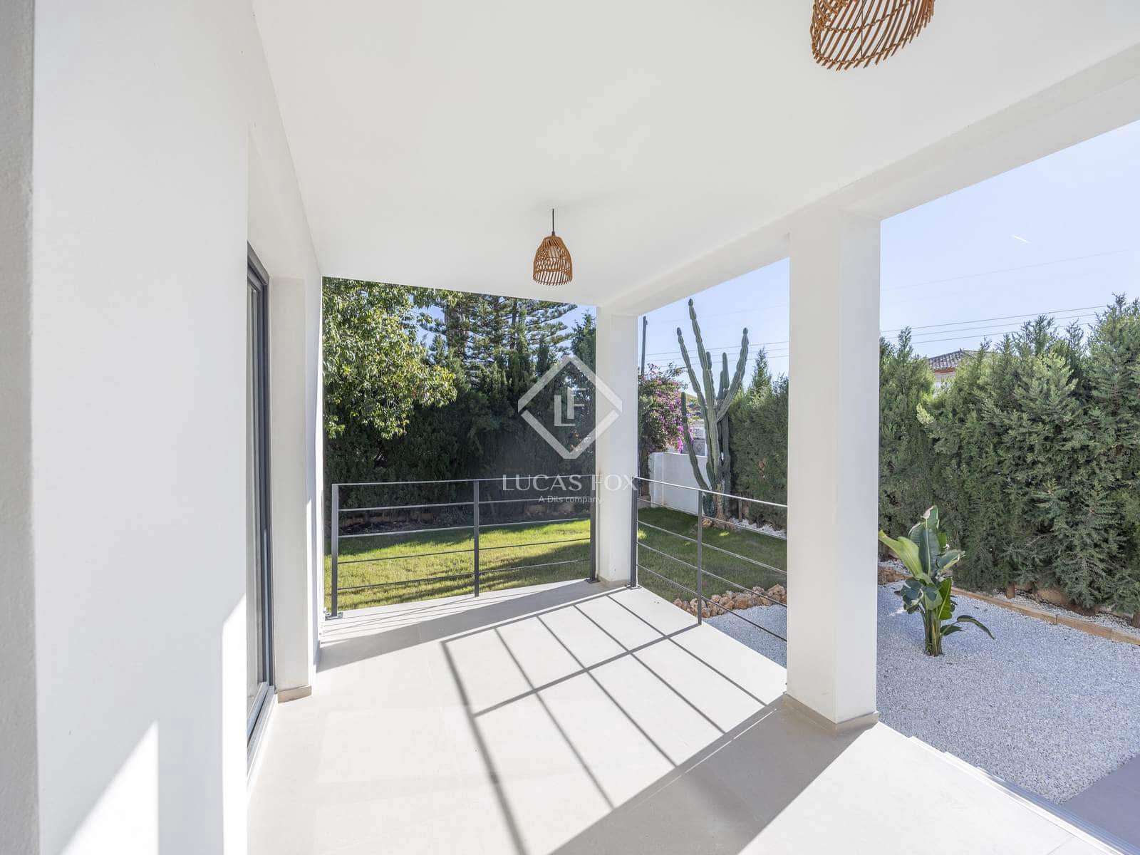 4 soverom Villa til salgs i San Antonio de Benageber med svømmebasseng garasje - € 795 000 (Ref: 9412646)