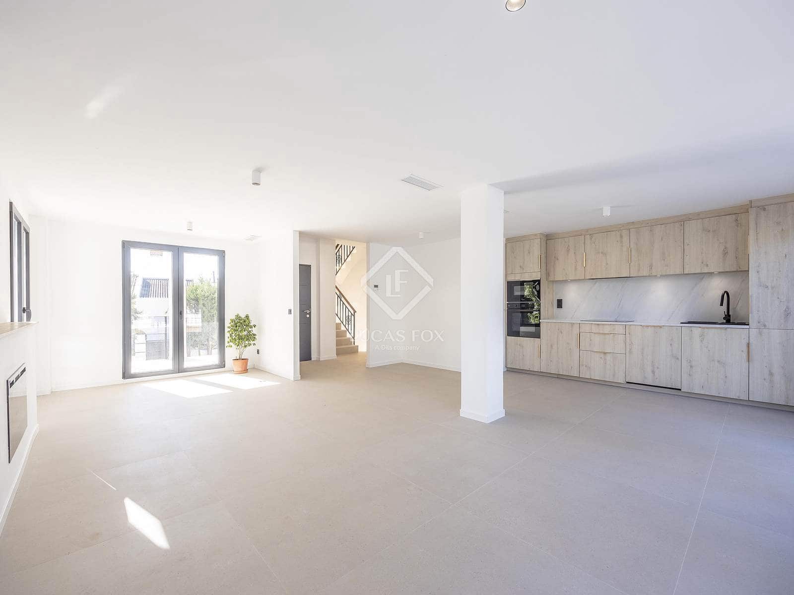 4 soverom Villa til salgs i San Antonio de Benageber med svømmebasseng garasje - € 795 000 (Ref: 9412646)