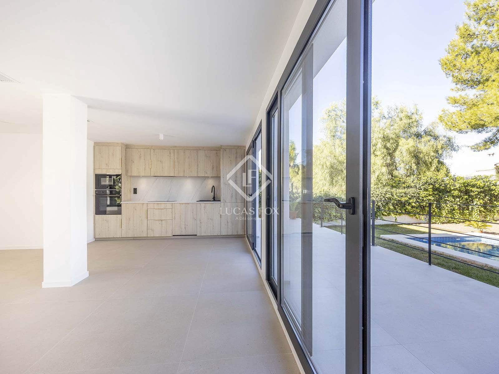 4 soverom Villa til salgs i San Antonio de Benageber med svømmebasseng garasje - € 795 000 (Ref: 9412646)