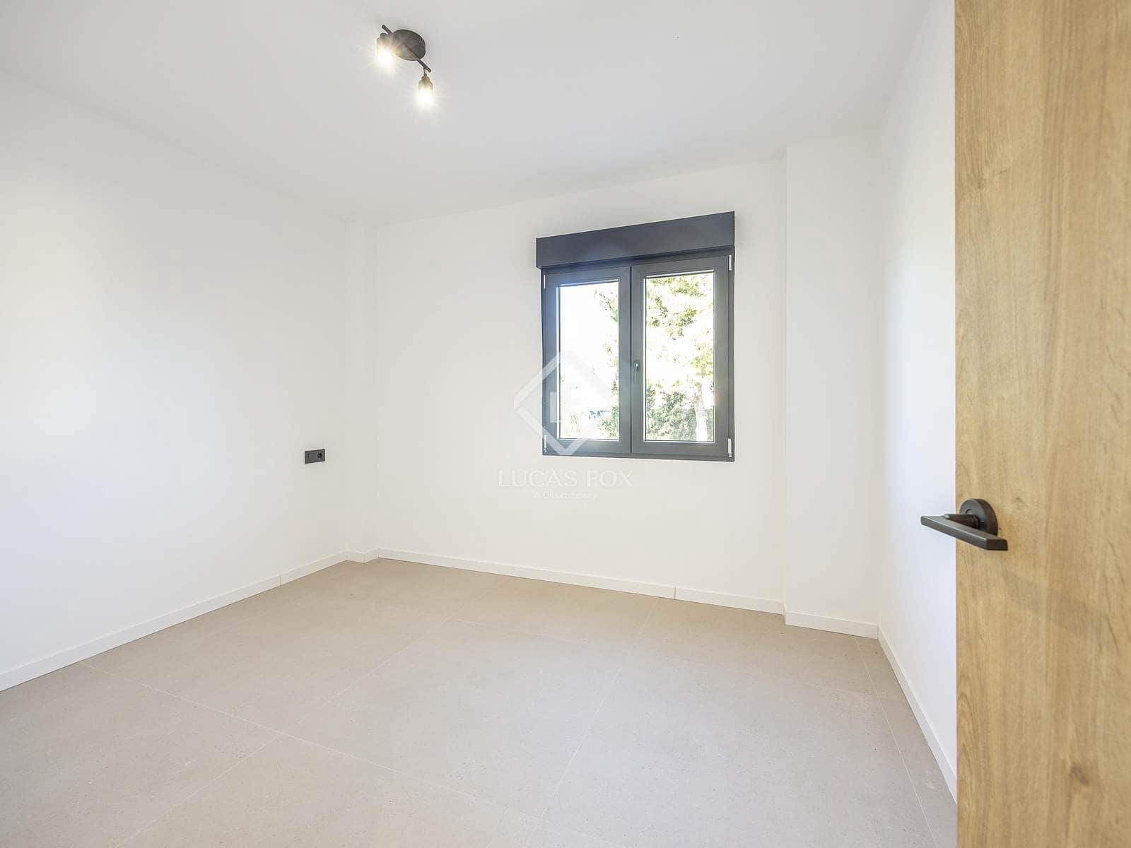 4 soverom Villa til salgs i San Antonio de Benageber med svømmebasseng garasje - € 795 000 (Ref: 9412646)