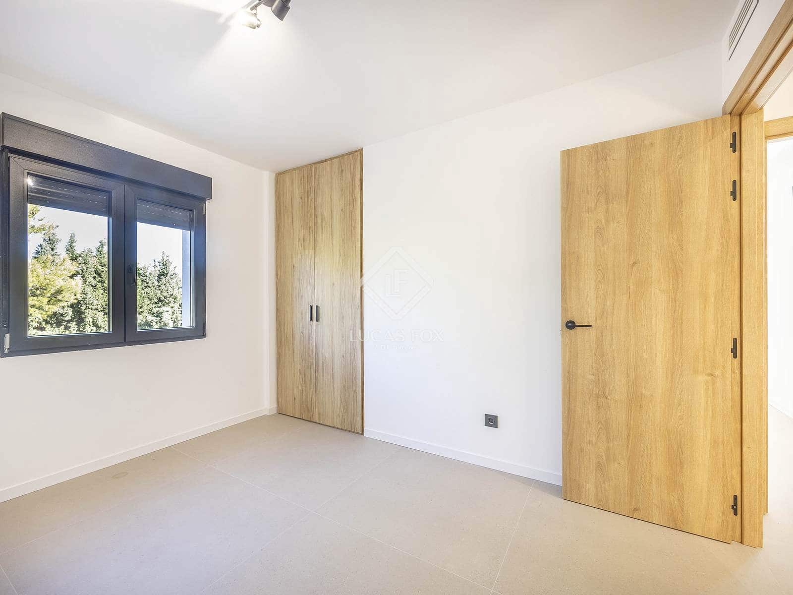 4 soverom Villa til salgs i San Antonio de Benageber med svømmebasseng garasje - € 795 000 (Ref: 9412646)