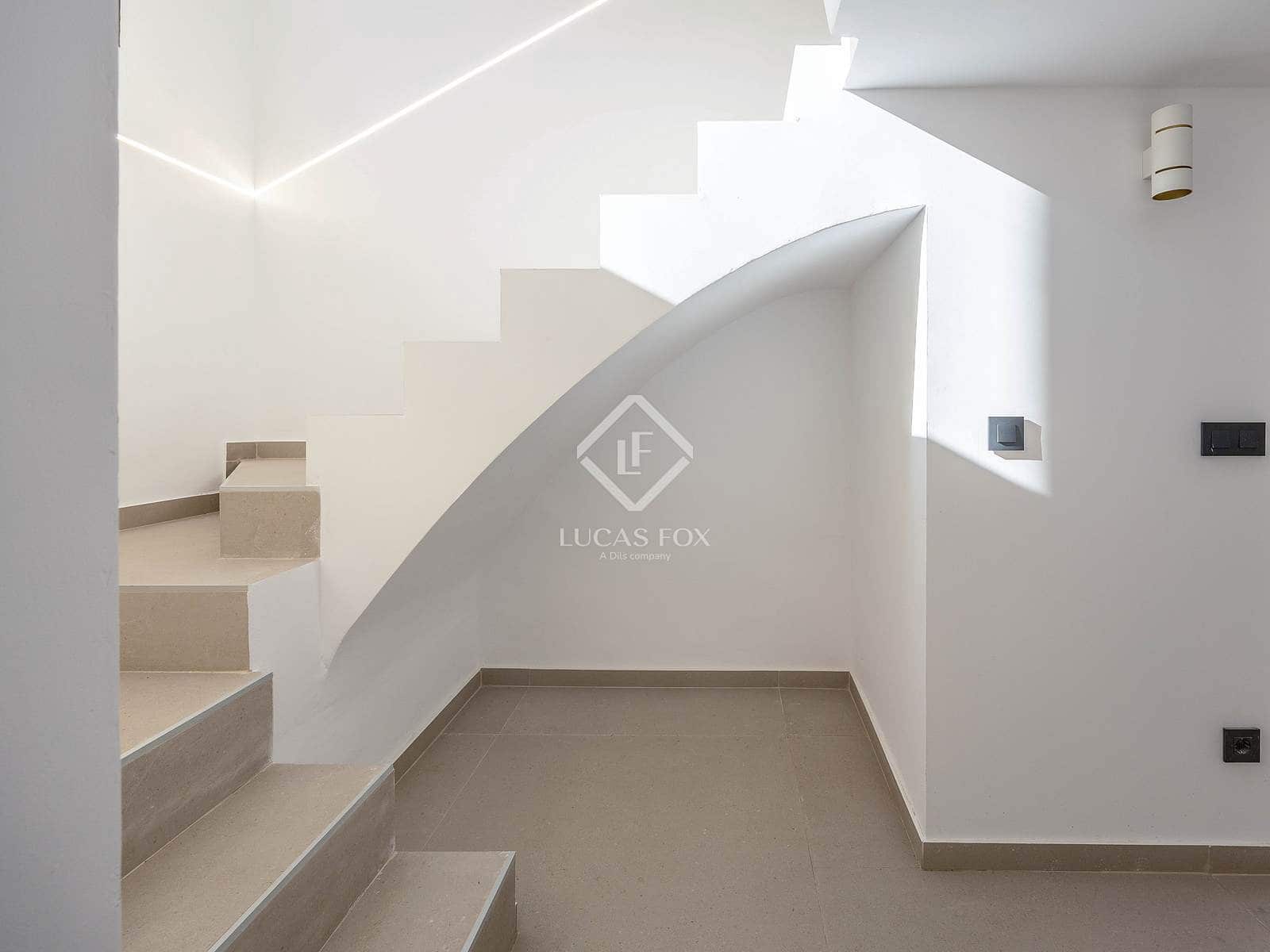 4 soverom Villa til salgs i San Antonio de Benageber med svømmebasseng garasje - € 795 000 (Ref: 9412646)