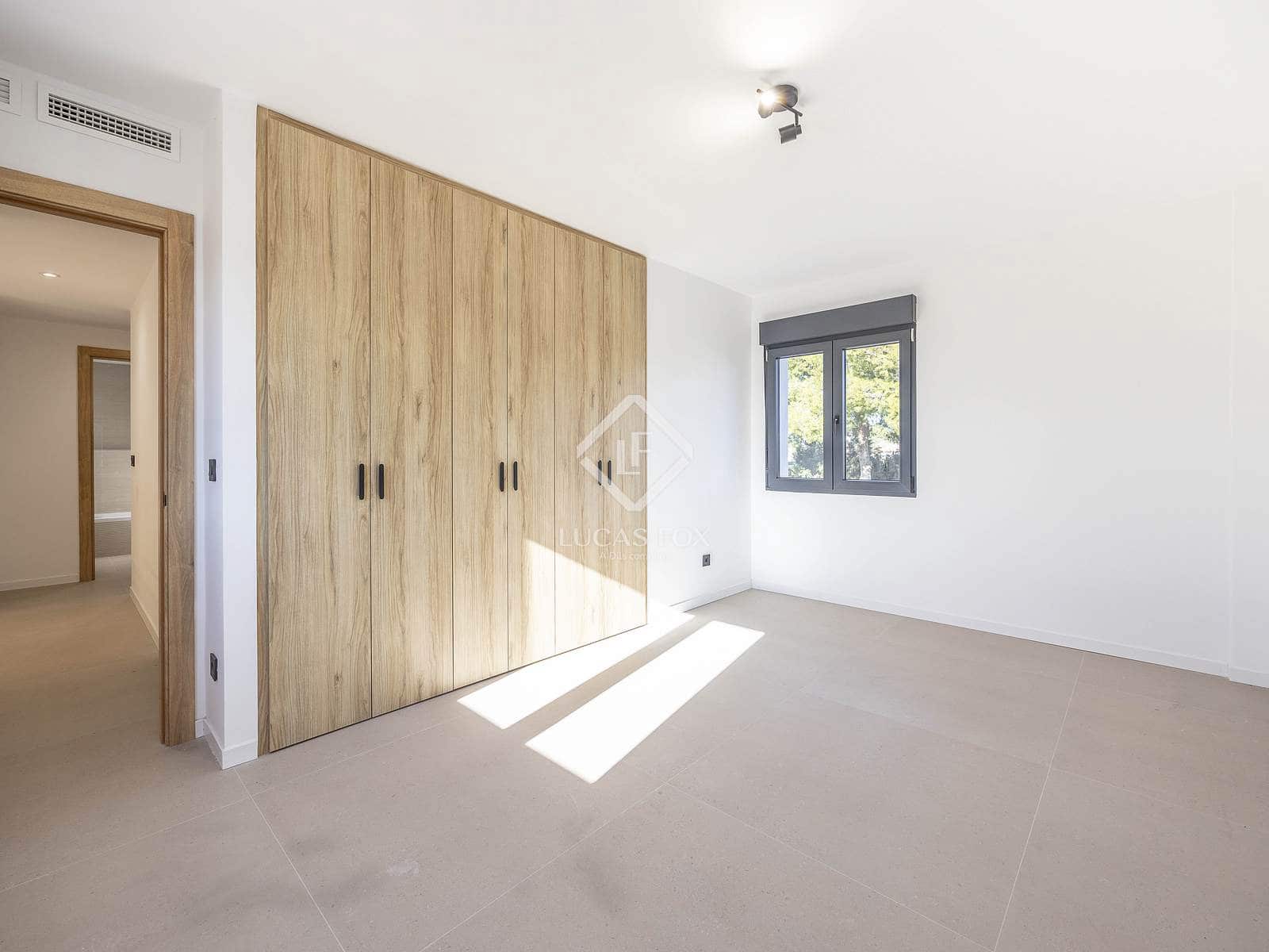 4 soverom Villa til salgs i San Antonio de Benageber med svømmebasseng garasje - € 795 000 (Ref: 9412646)