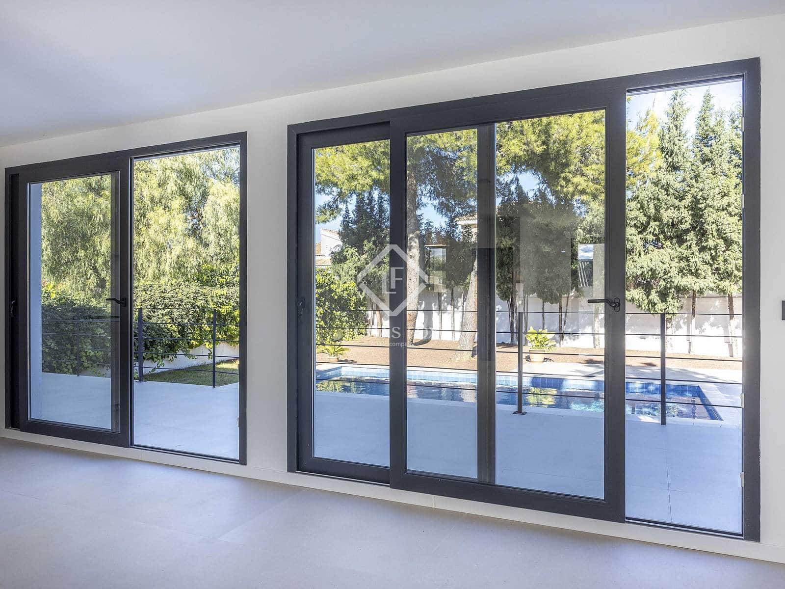 4 soverom Villa til salgs i San Antonio de Benageber med svømmebasseng garasje - € 795 000 (Ref: 9412646)