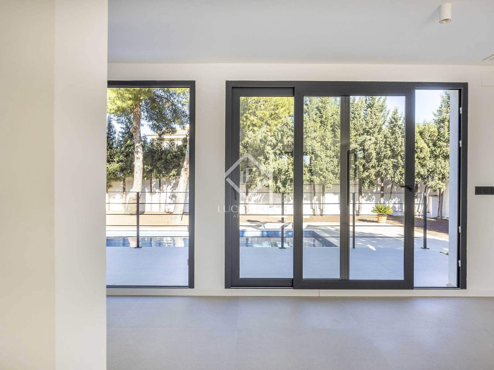 4 soverom Villa til salgs i San Antonio de Benageber med svømmebasseng garasje - € 795 000 (Ref: 9412646)