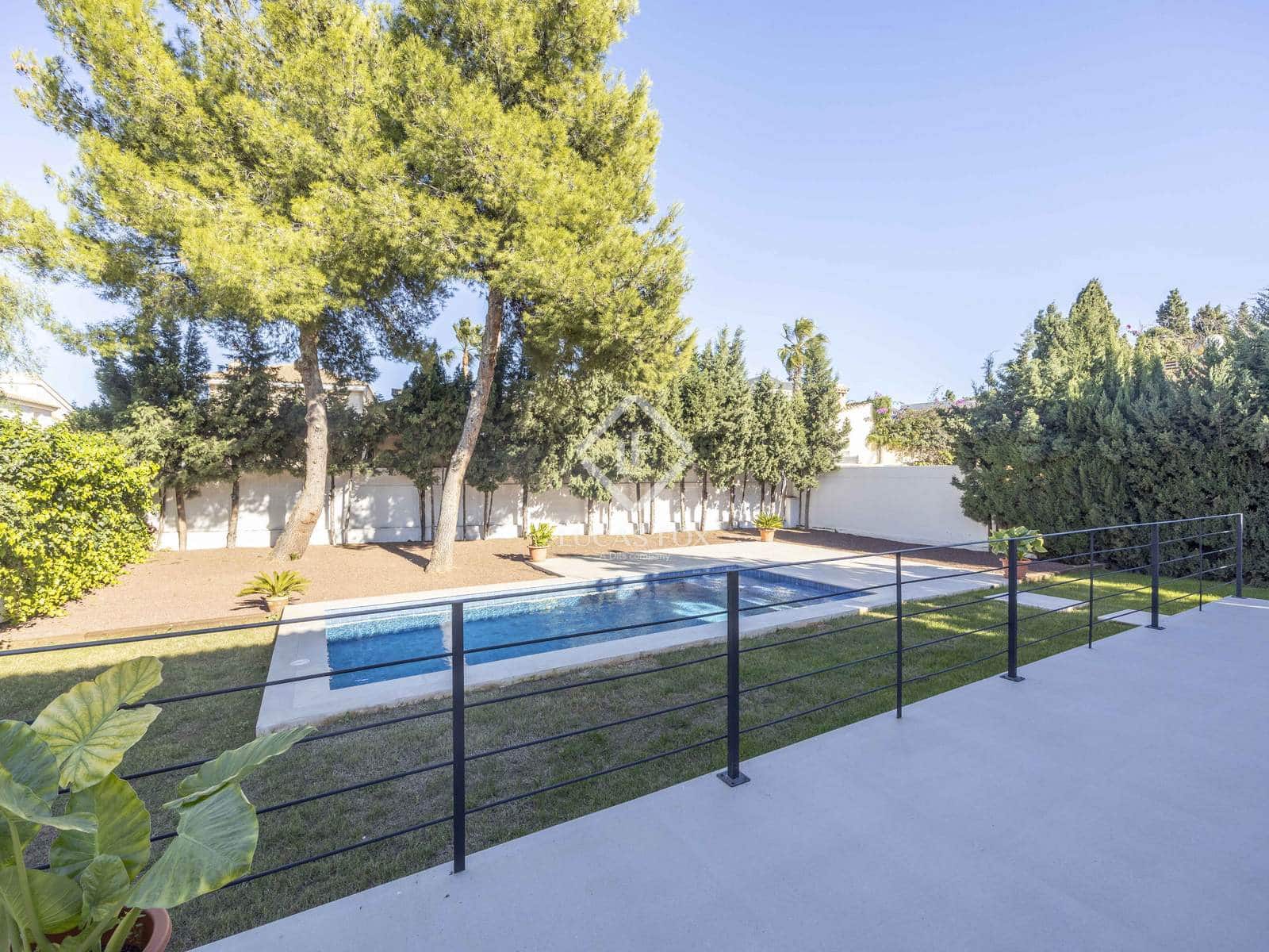 4 soverom Villa til salgs i San Antonio de Benageber med svømmebasseng garasje - € 795 000 (Ref: 9412646)