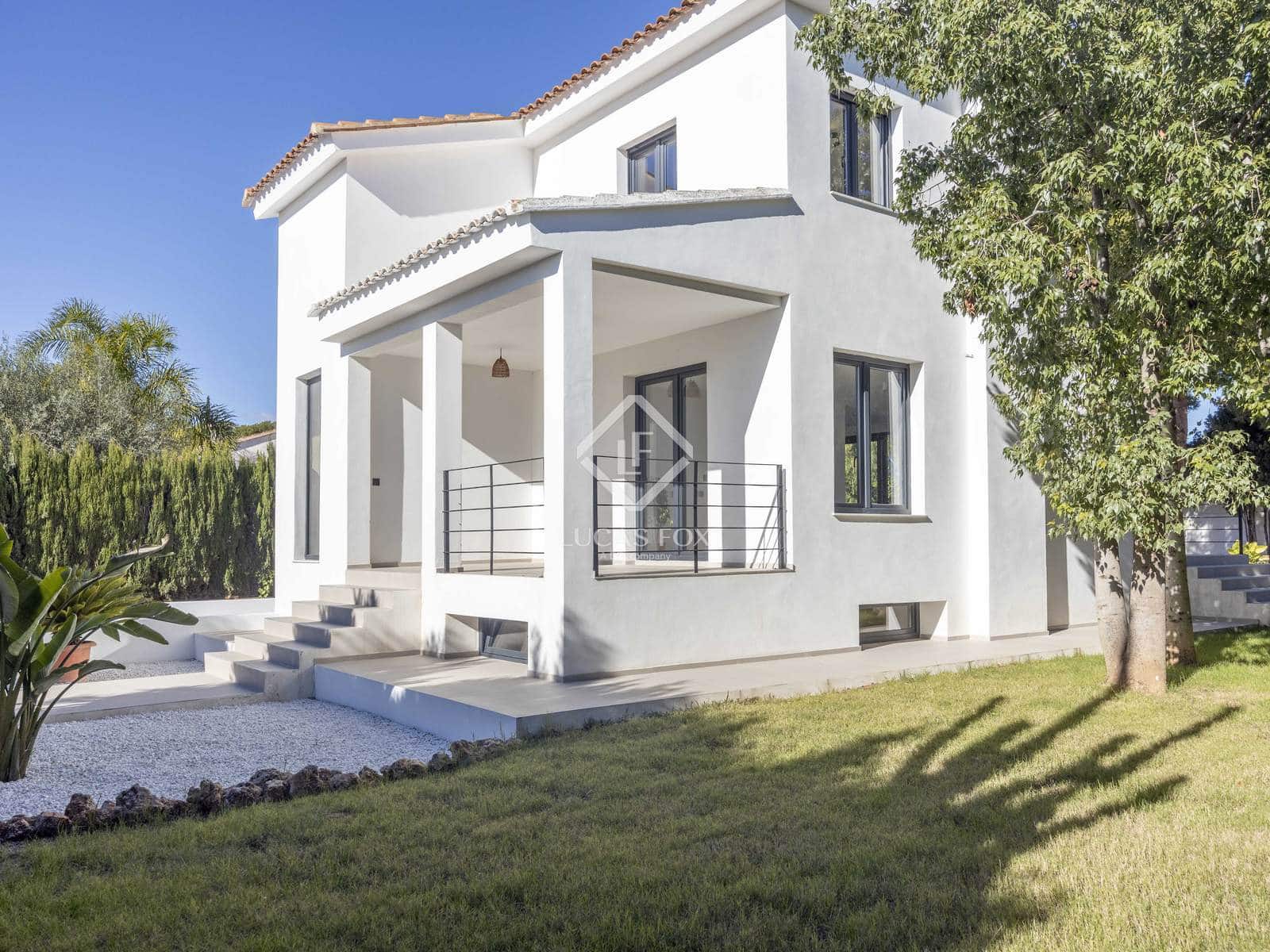 4 soverom Villa til salgs i San Antonio de Benageber med svømmebasseng garasje - € 795 000 (Ref: 9412646)