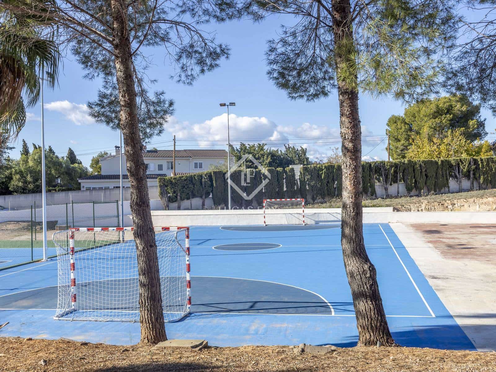 4 soverom Villa til salgs i San Antonio de Benageber med svømmebasseng garasje - € 795 000 (Ref: 9412646)