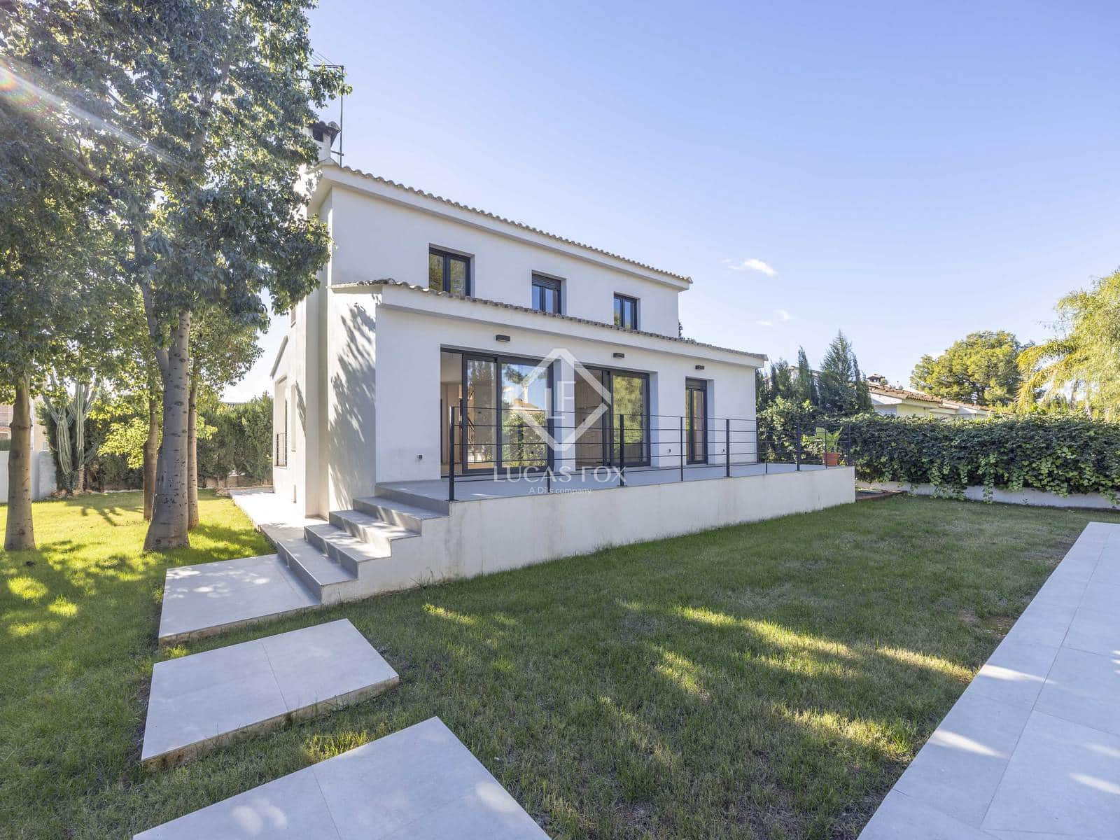 4 soverom Villa til salgs i San Antonio de Benageber med svømmebasseng garasje - € 795 000 (Ref: 9412646)