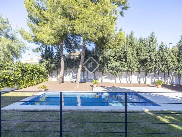 4 soverom Villa til salgs i San Antonio de Benagéber med svømmebasseng garasje - € 795 000 (Ref: 9412646)