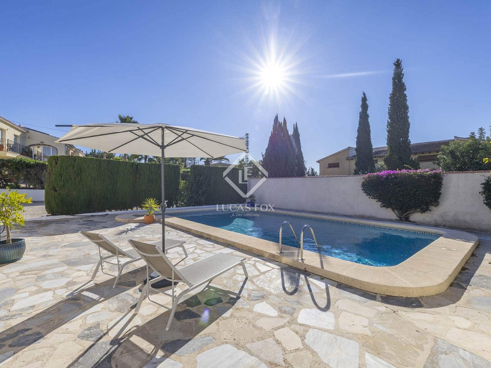 6 bedroom Villa for sale in Javea / Xabia with pool garage - € 1,200,000 (Ref: 9412807)