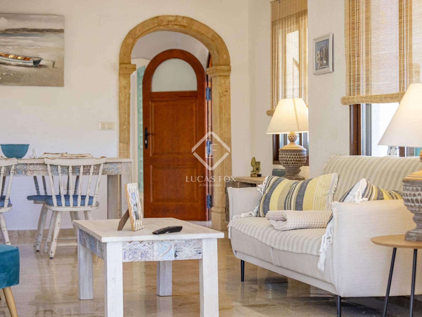 6 bedroom Villa for sale in Javea / Xabia with pool garage - € 1,200,000 (Ref: 9412807)