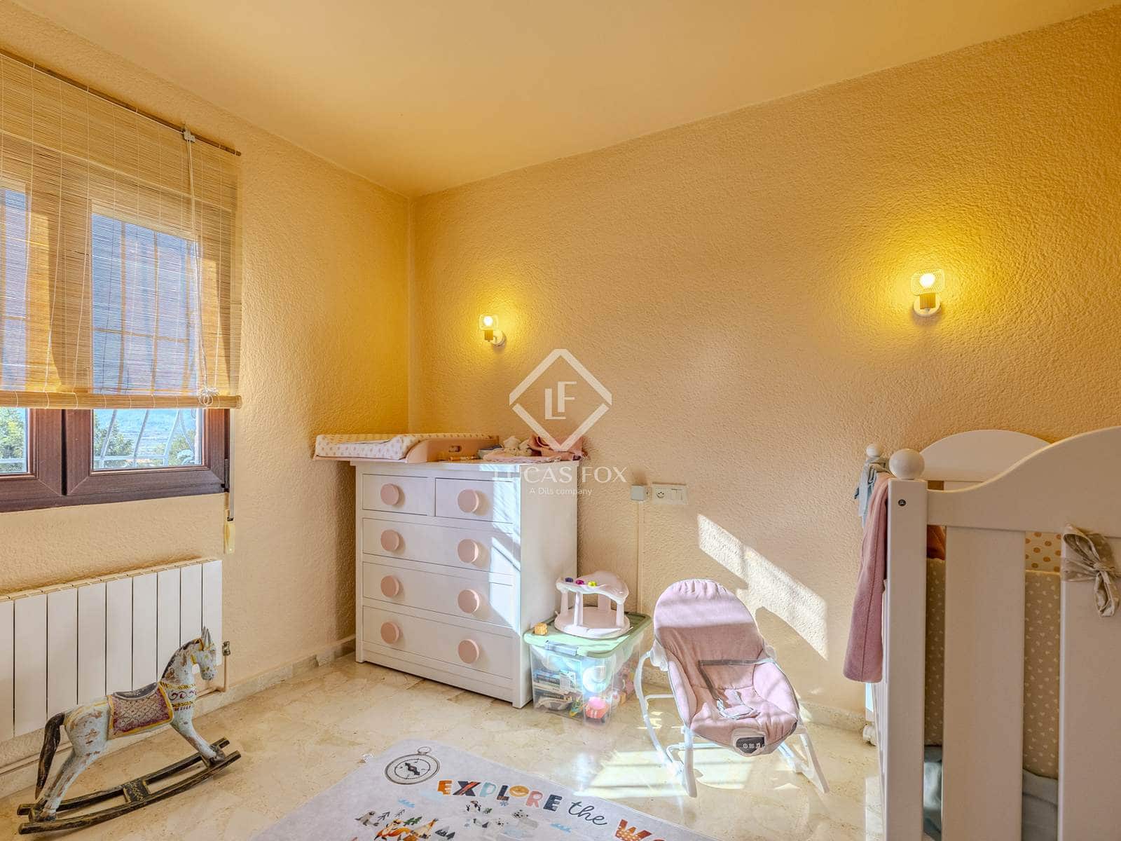 6 bedroom Villa for sale in Javea / Xabia with pool garage - € 1,200,000 (Ref: 9412807)