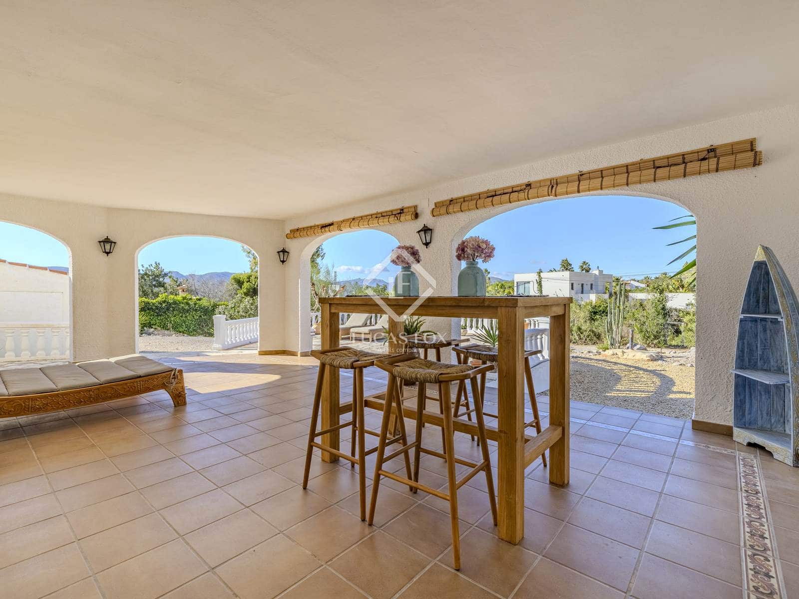 6 bedroom Villa for sale in Javea / Xabia with pool garage - € 1,200,000 (Ref: 9412807)