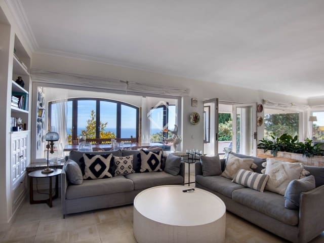 5 Zimmer Villa zu verkaufen in Platja d'Aro, Castell-Platja d'Aro mit Pool Garage - 1.680.000 € (Ref: 9412808)