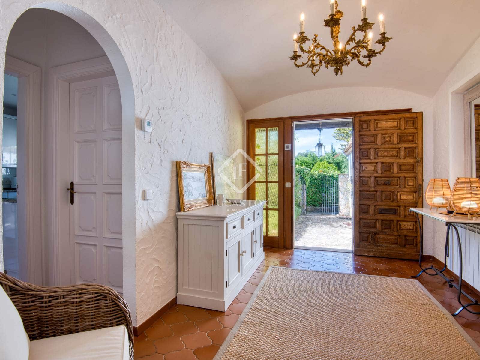 5 soveværelse Villa til salg i Platja d'Aro med swimmingpool garage - € 1.680.000 (Ref: 9412808)