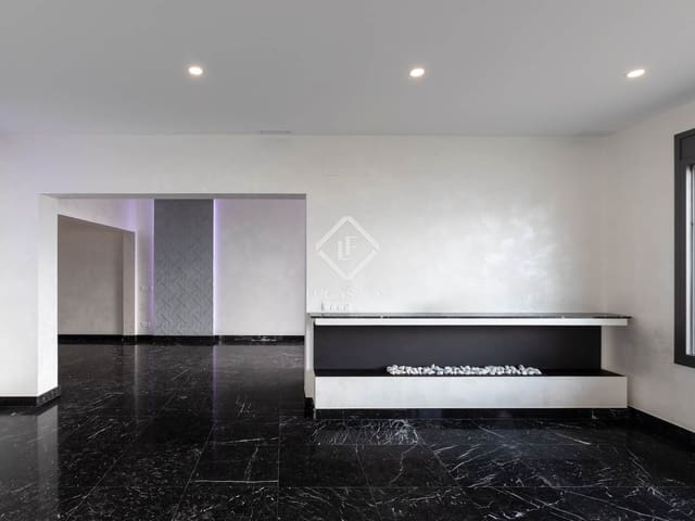 3 slaapkamer Villa te koop in Caldes d'Estrac met garage - € 1.650.000 (Ref: 9414915)