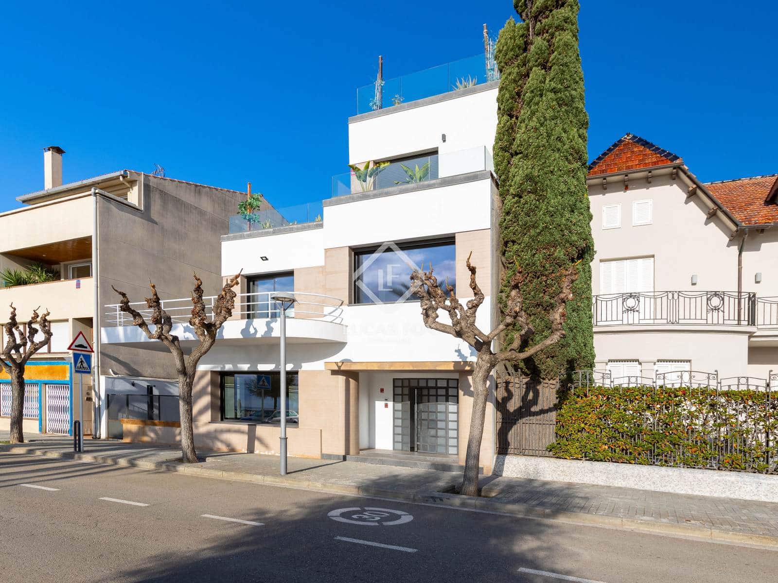 3 slaapkamer Villa te koop in Caldes d'Estrac met garage - € 1.650.000 (Ref: 9414915)