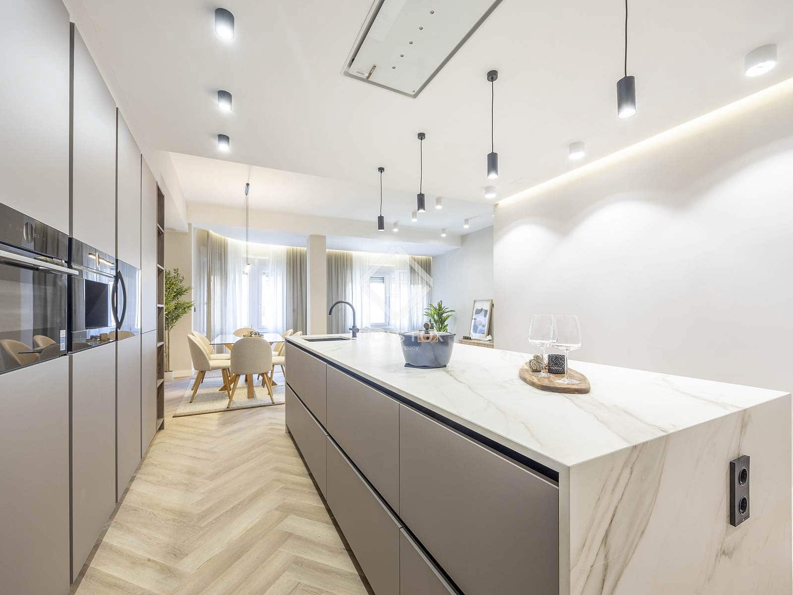 5 slaapkamer Appartement te koop in Valencia stad - € 990.000 (Ref: 9414917)