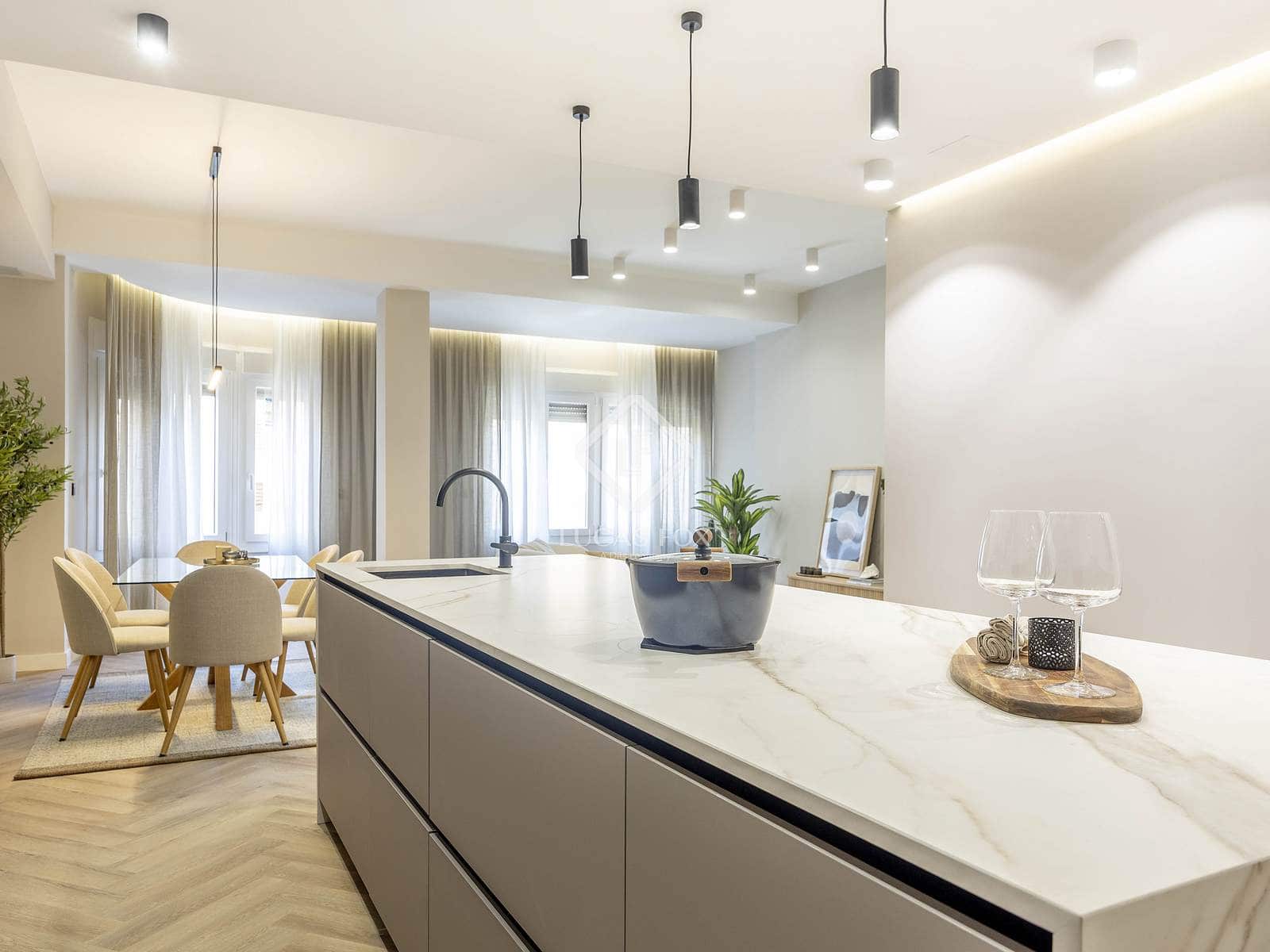 5 slaapkamer Appartement te koop in Valencia stad - € 990.000 (Ref: 9414917)