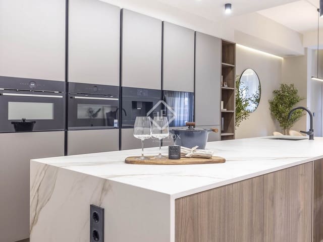 5 slaapkamer Appartement te koop in Valencia stad - € 990.000 (Ref: 9414917)