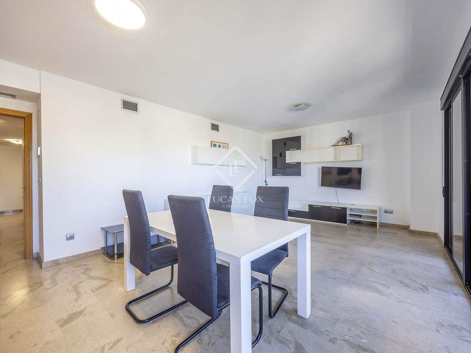 3 soverom Penthouse til leie i Valencia by med svømmebasseng garasje - € 2 700 (Ref: 9415237)