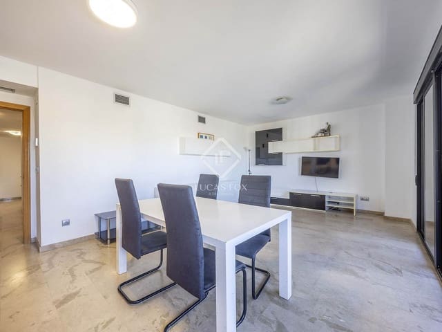 3 soverom Penthouse til leie i Valencia by med svømmebasseng garasje - € 2 700 (Ref: 9415237)