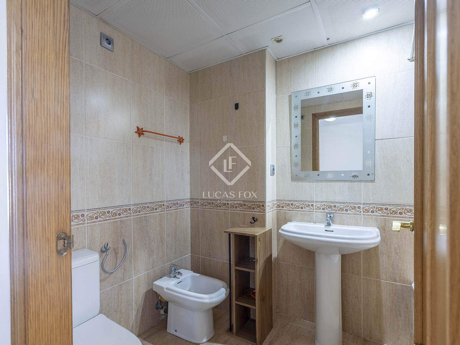 3 soverom Penthouse til leie i Valencia by med svømmebasseng garasje - € 2 700 (Ref: 9415237)