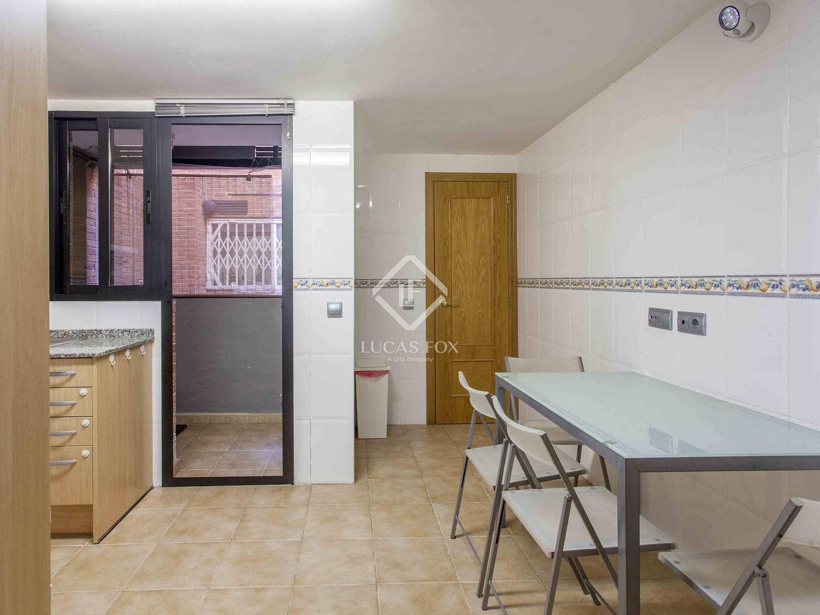 4 slaapkamer Appartement te koop in Valencia stad met zwembad garage - € 780.000 (Ref: 9415238)