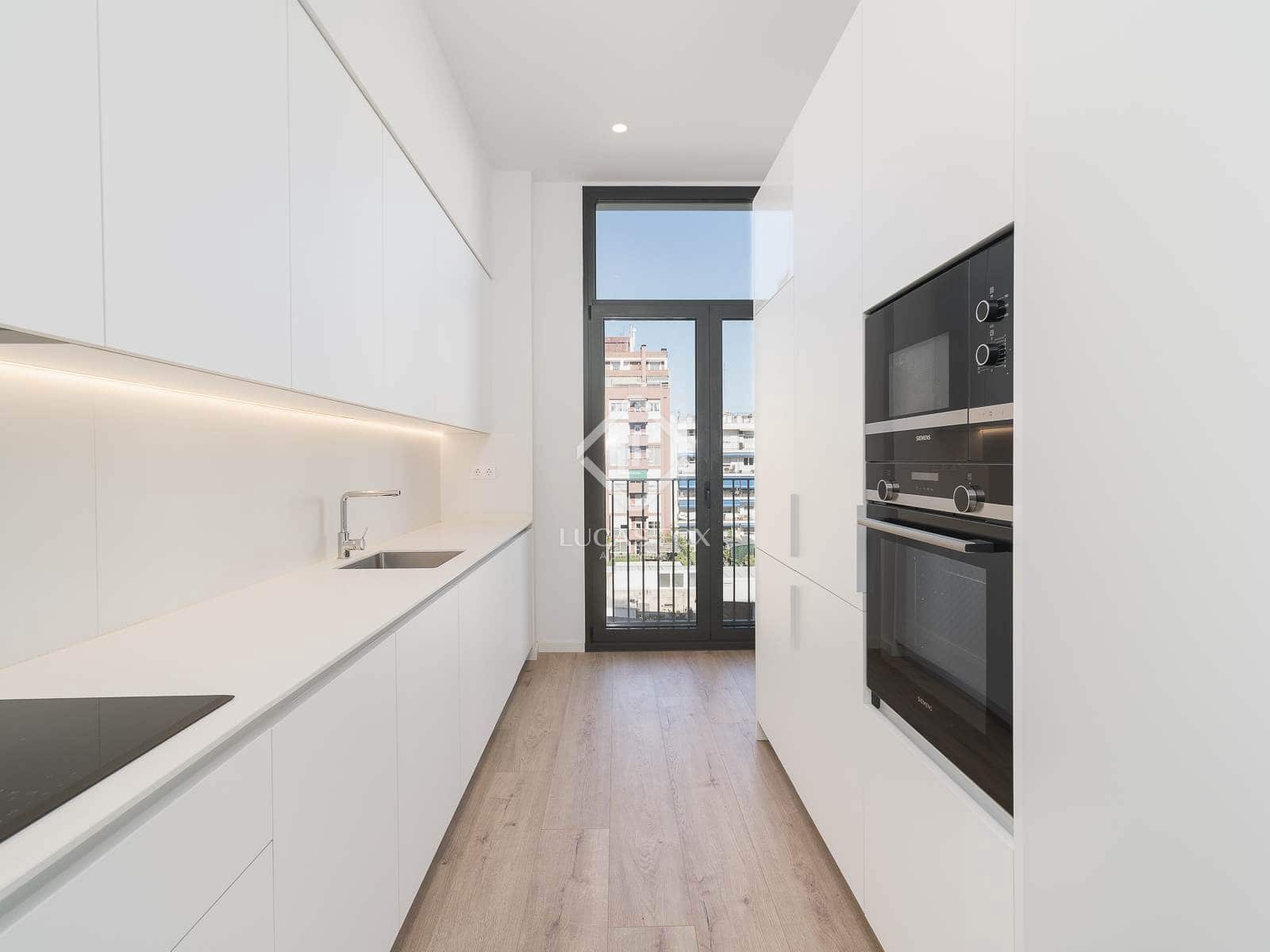 3 bedroom Apartment for rent in Barcelona city with garage - € 4,700 (Ref: 9416115)