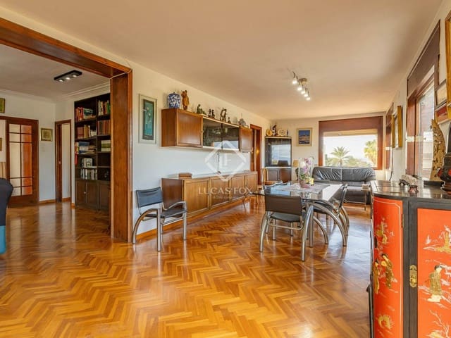 7 sypialnia Willa na sprzedaż w Valldoreix, Sant Cugat del Vallès z basenem garażem - 1 095 000 € (Ref: 9417413)