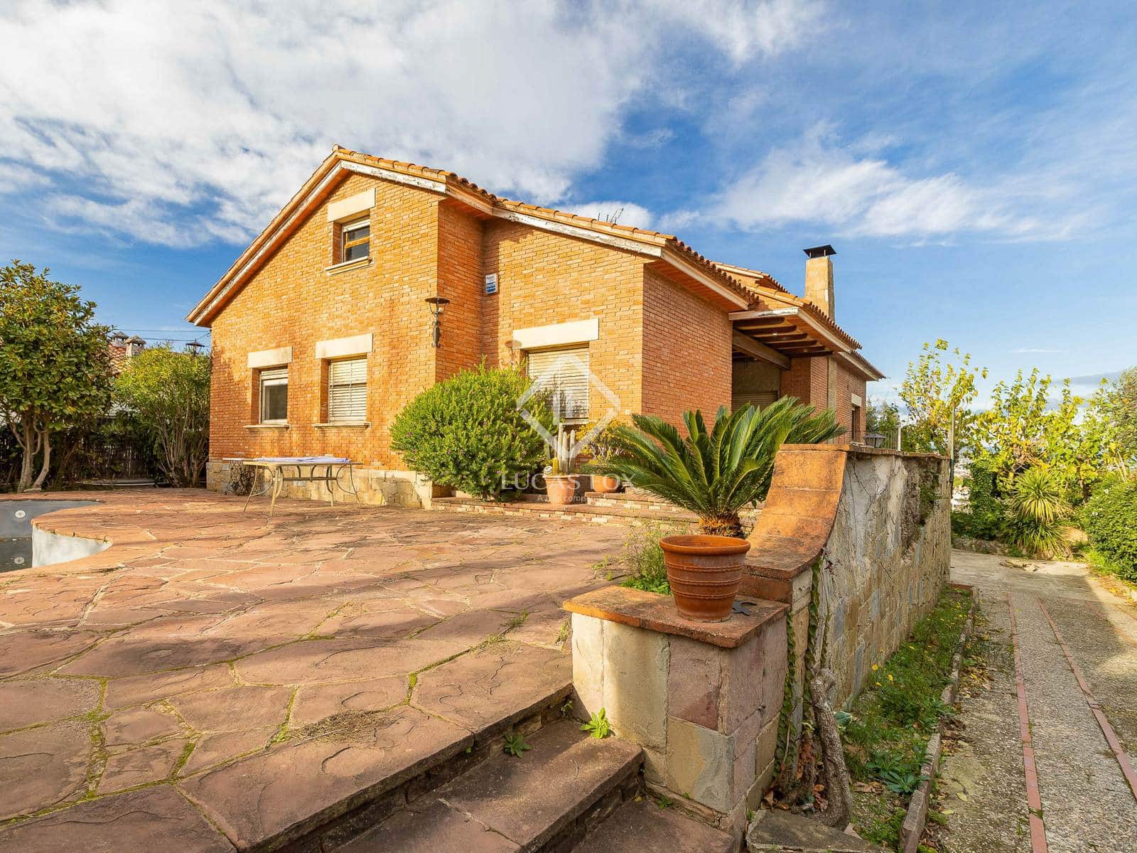 7 bedroom Villa for sale in Valldoreix with pool garage - € 1,095,000 (Ref: 9417413)