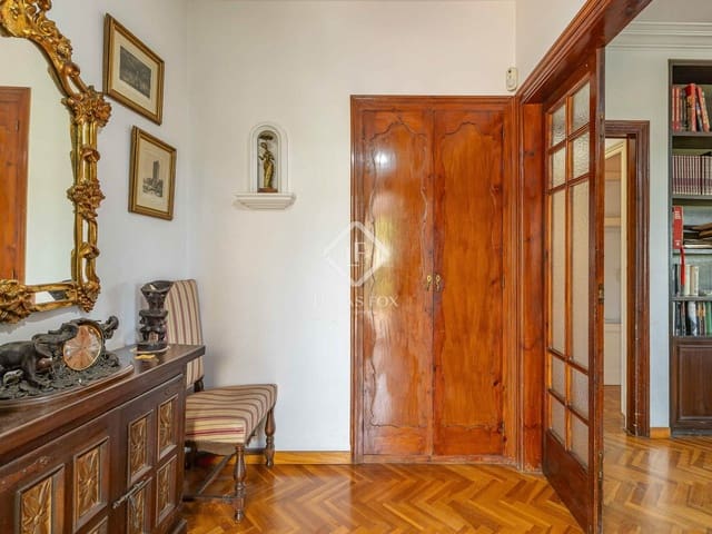 7 sypialnia Willa na sprzedaż w Valldoreix, Sant Cugat del Vallès z basenem garażem - 1 095 000 € (Ref: 9417413)