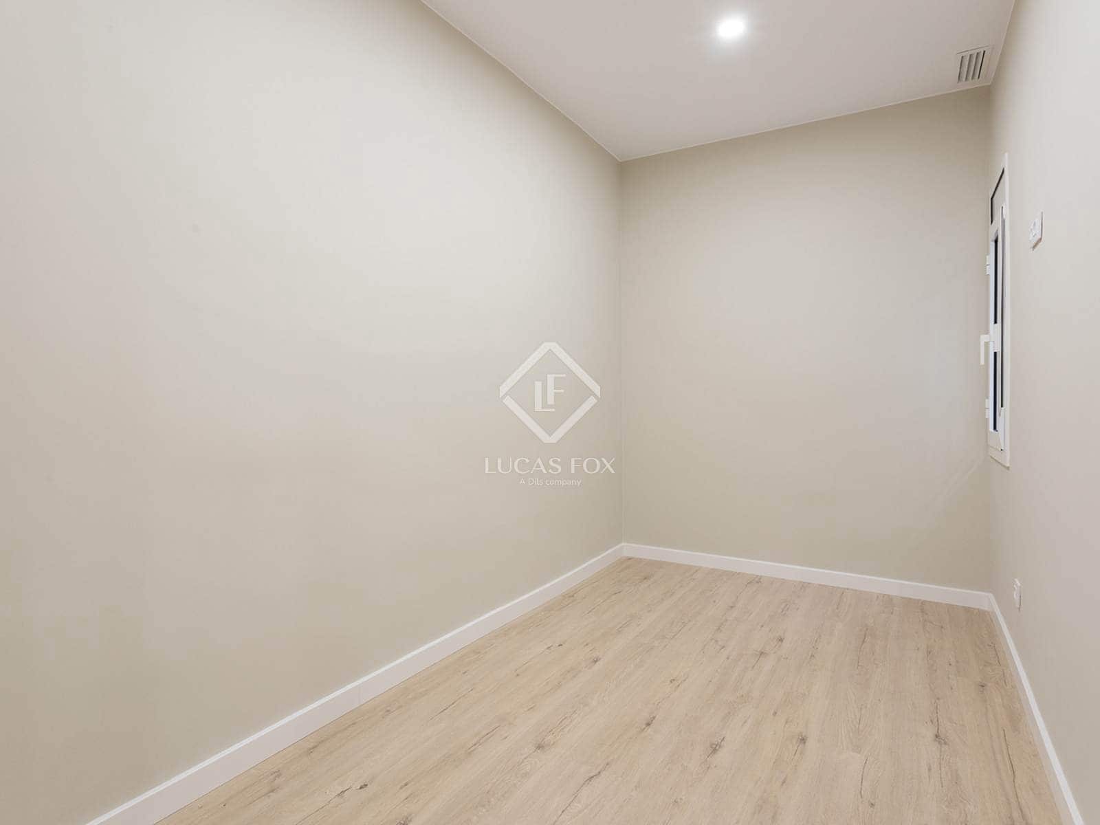 3 slaapkamer Appartement te koop in Barcelona stad - € 450.000 (Ref: 9418814)