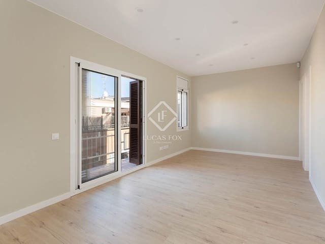 3 slaapkamer Appartement te koop in Barcelona stad - € 450.000 (Ref: 9418814)