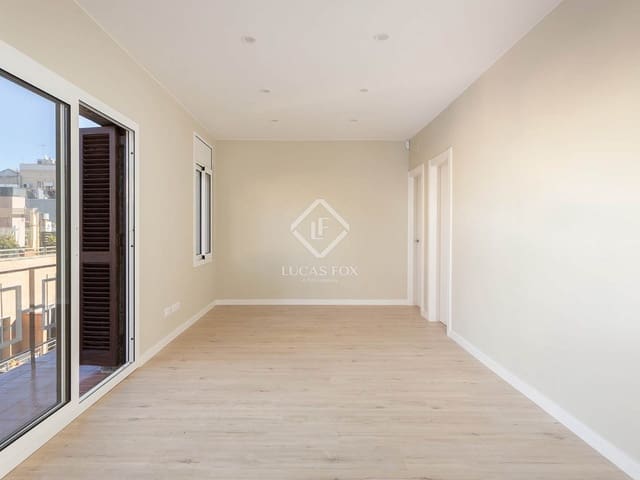 3 slaapkamer Appartement te koop in Barcelona stad - € 450.000 (Ref: 9418814)