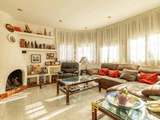 5 chambre Villa/Maison à vendre à Castelldefels avec piscine garage - 1 235 000 € (Ref: 9418815)