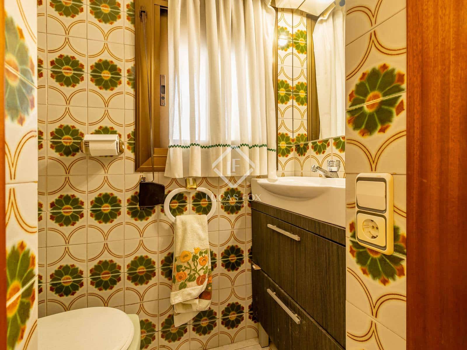 5 bedroom Villa for sale in Castelldefels with pool garage - € 1,235,000 (Ref: 9418815)