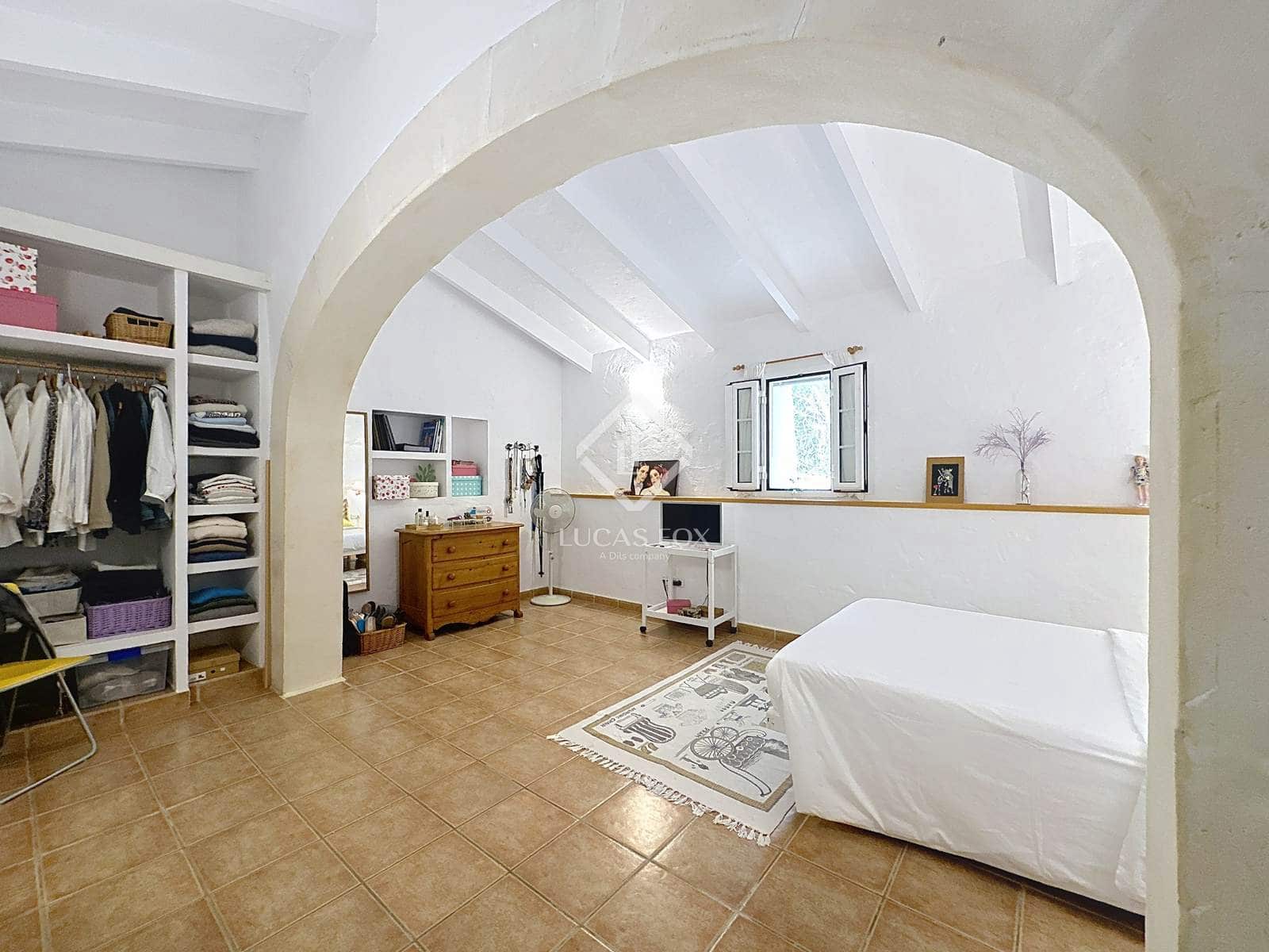 7 slaapkamer Finca/Landhuis te koop in Mahon / Mao met zwembad garage - € 2.400.000 (Ref: 9418816)