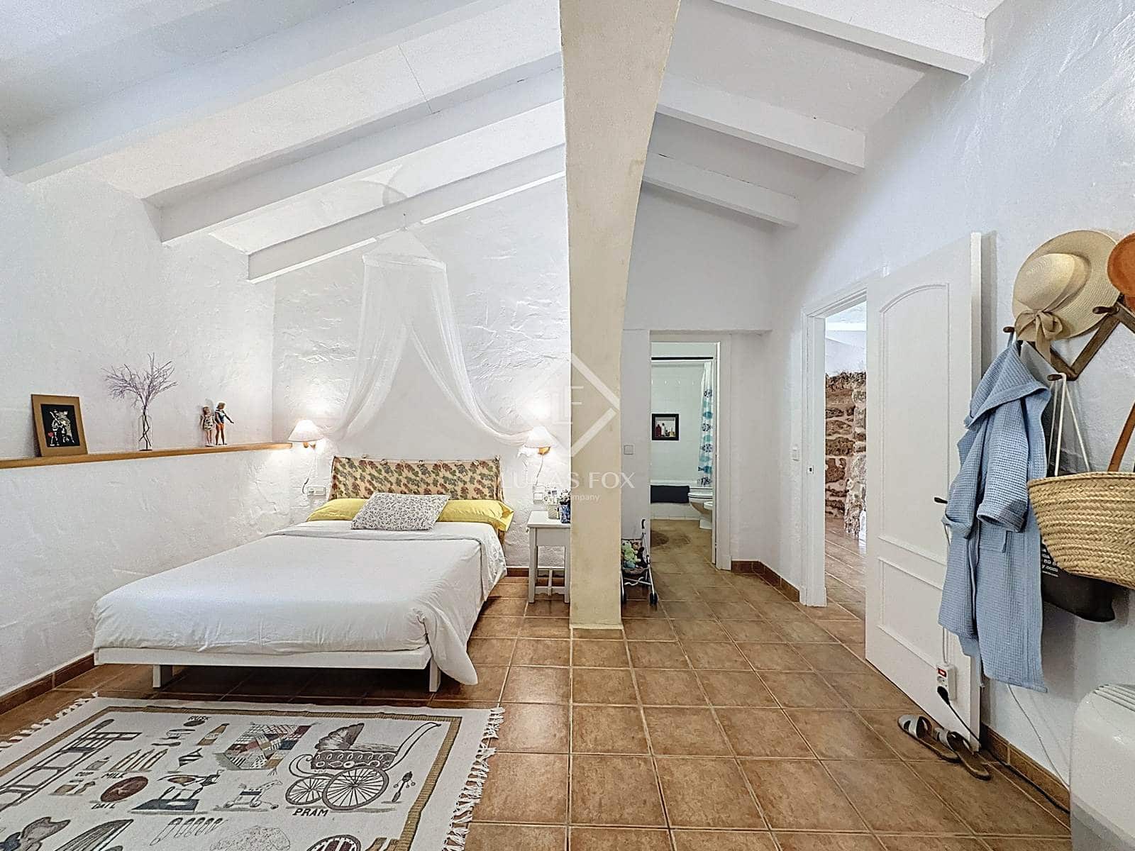 7 slaapkamer Finca/Landhuis te koop in Mahon / Mao met zwembad garage - € 2.400.000 (Ref: 9418816)