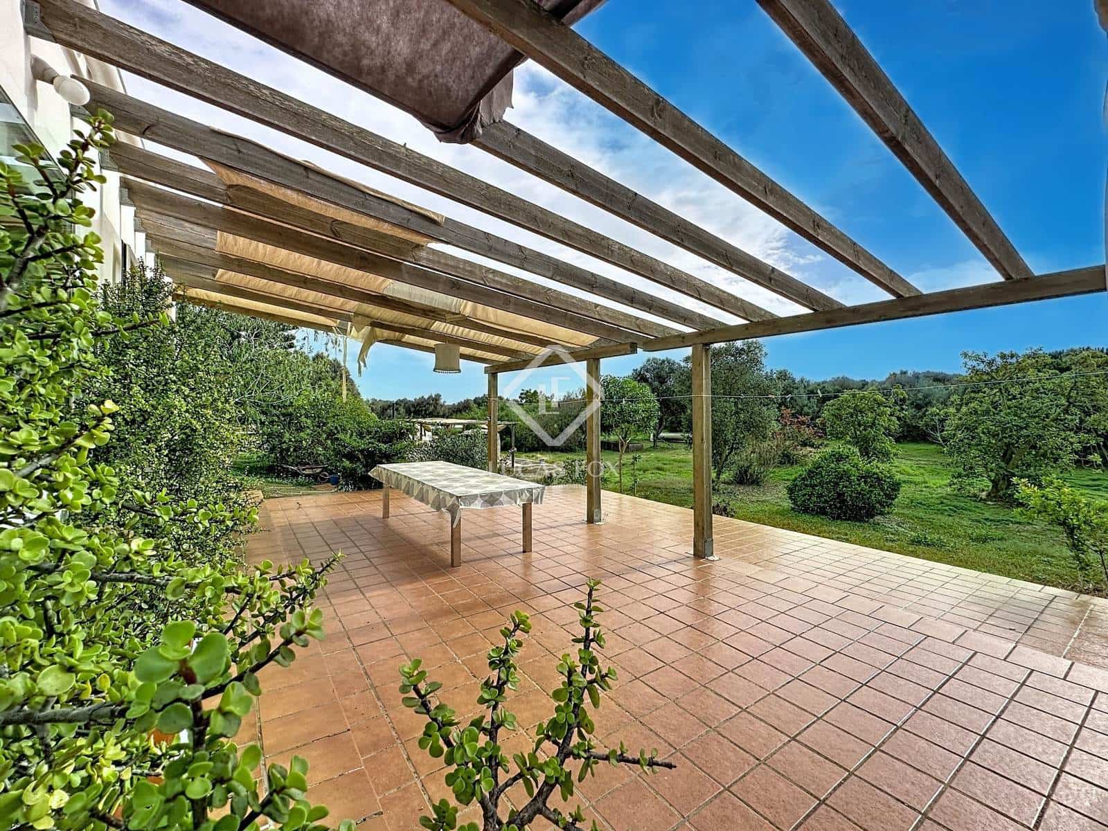 7 slaapkamer Finca/Landhuis te koop in Mahon / Mao met zwembad garage - € 2.400.000 (Ref: 9418816)