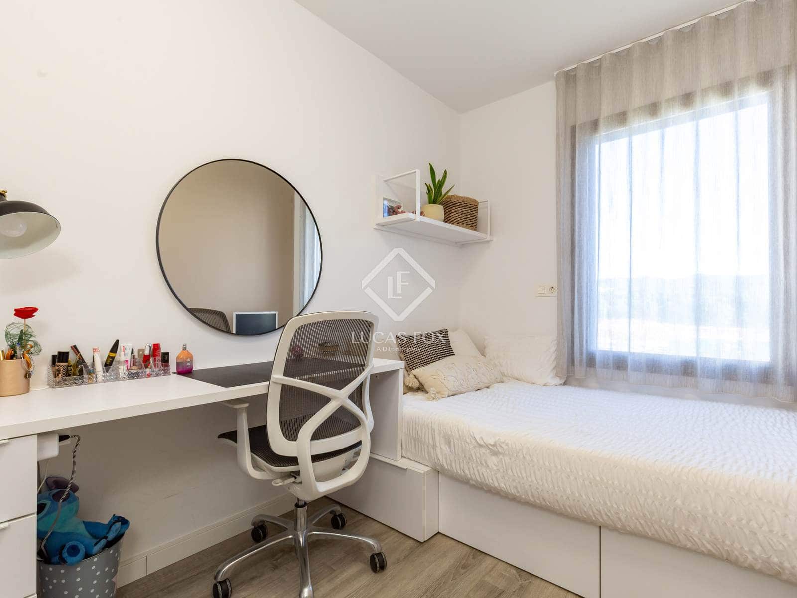 4 makuuhuone Huoneisto myytävänä paikassa Sant Just Desvern mukana uima-altaan 
autotalli - 849 000 € (Ref: 9418817)