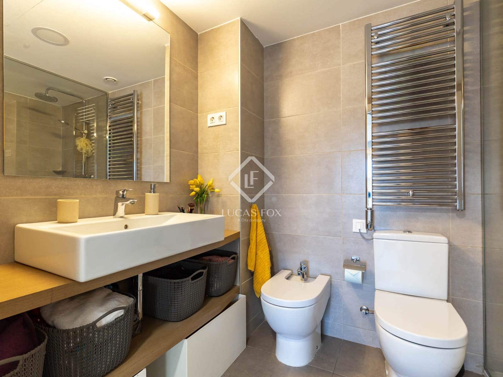 4 makuuhuone Huoneisto myytävänä paikassa Sant Just Desvern mukana uima-altaan 
autotalli - 849 000 € (Ref: 9418817)