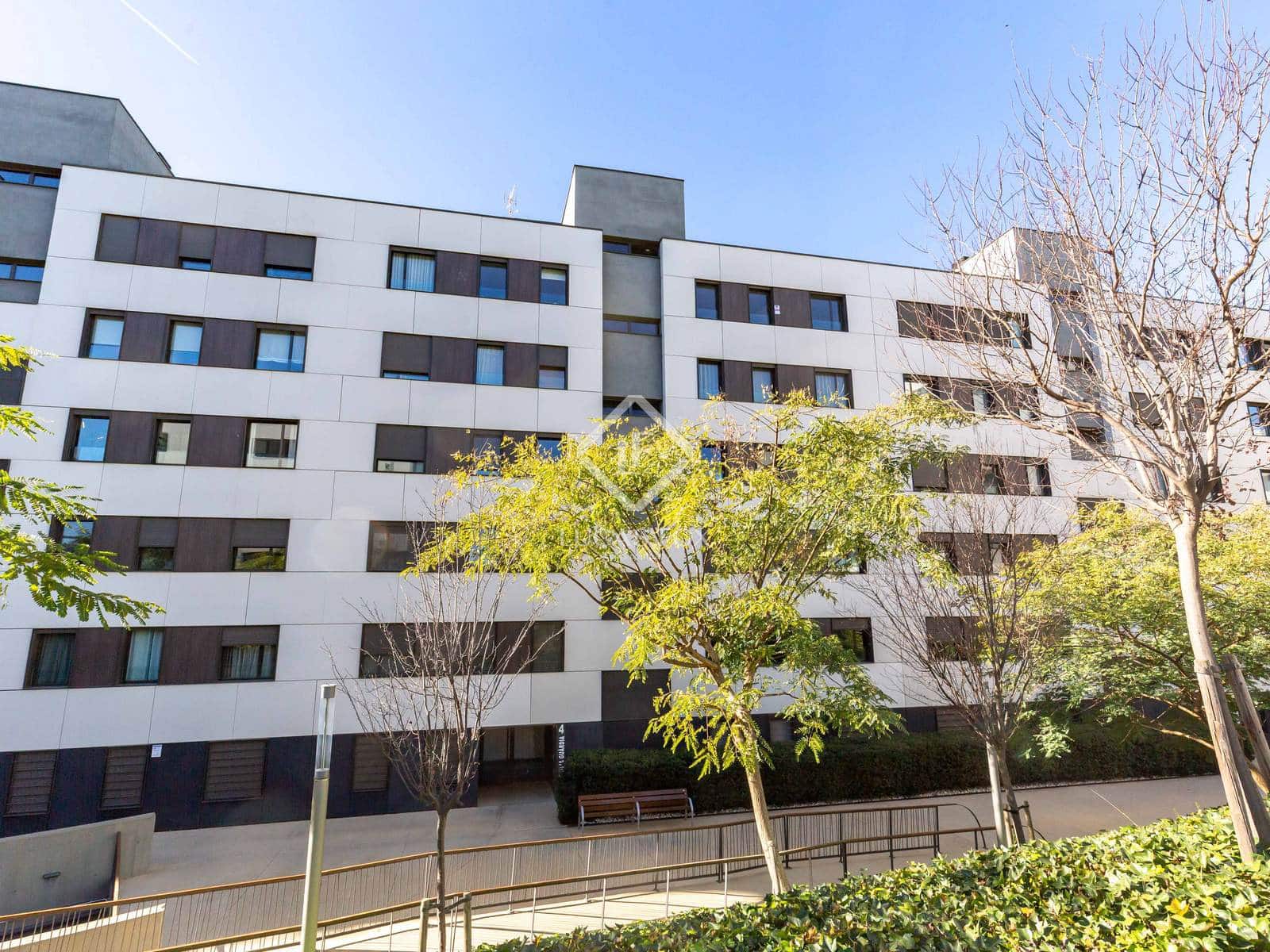 4 makuuhuone Huoneisto myytävänä paikassa Sant Just Desvern mukana uima-altaan 
autotalli - 849 000 € (Ref: 9418817)