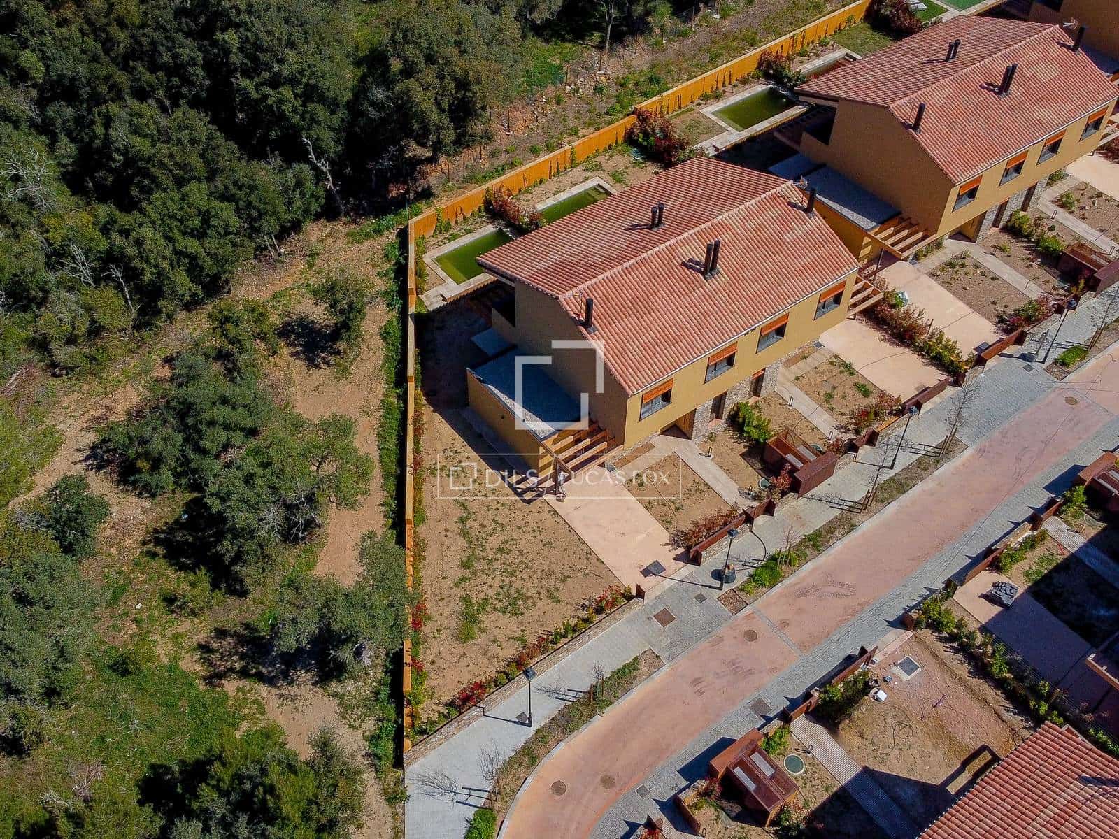 4 soverom Villa til salgs i Regencos med svømmebasseng garasje - € 883 500 (Ref: 9420464)