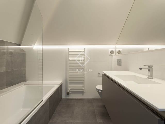 4 camera da letto Appartamento in vendita in Barcelona città con garage - 1.970.000 € (Rif: 9421490)