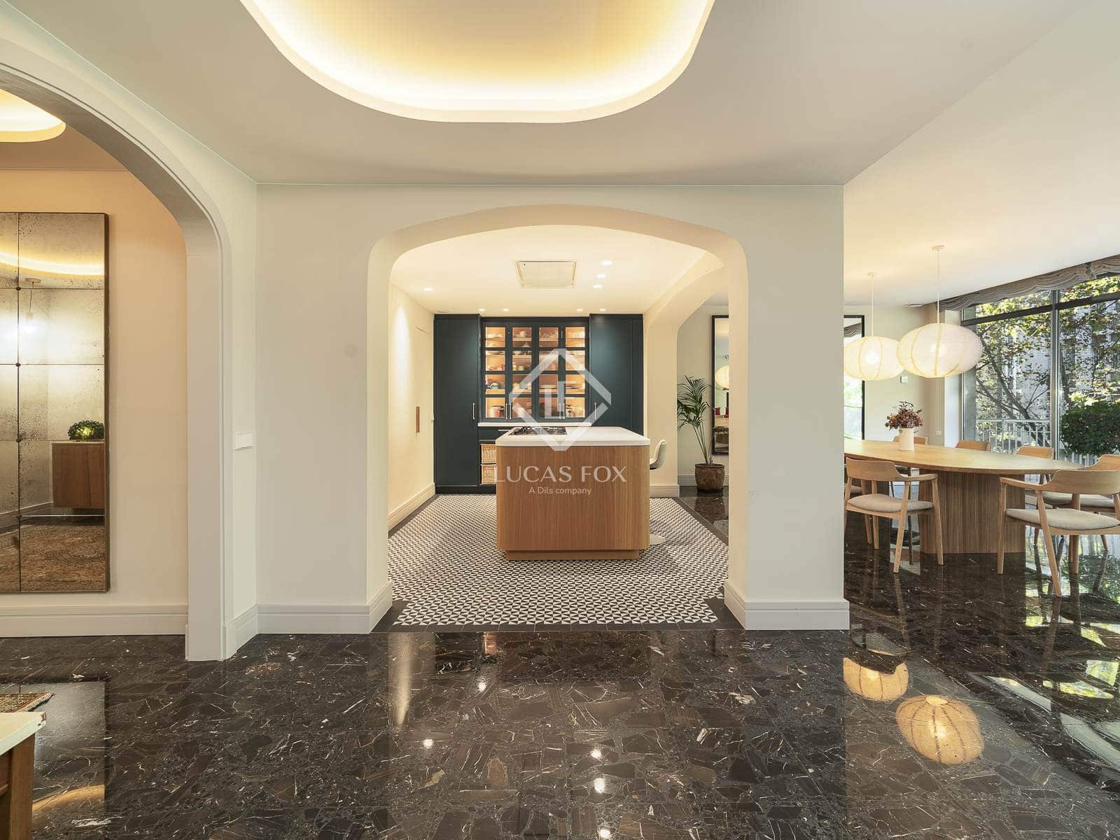 4 soverom Leilighet til salgs i Barcelona by med garasje - € 1 940 000 (Ref: 9425803)