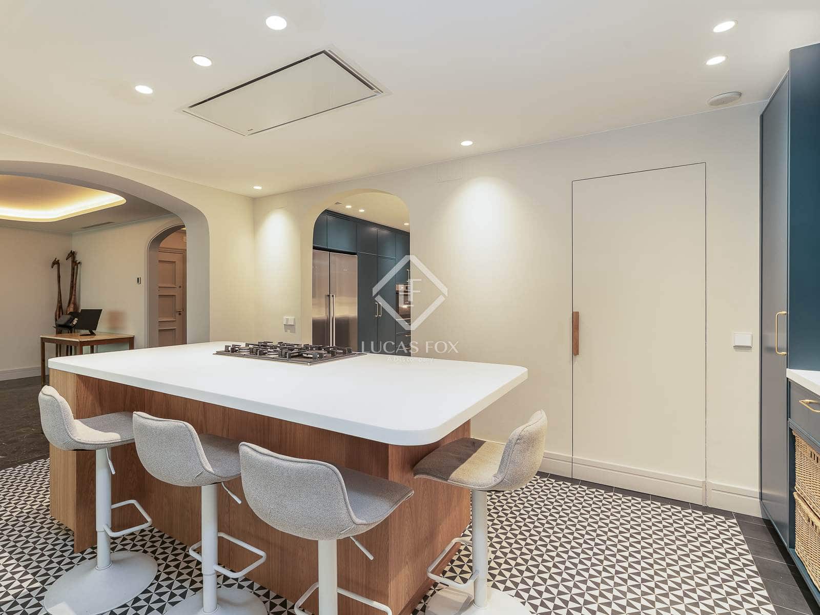 4 soverom Leilighet til salgs i Barcelona by med garasje - € 1 940 000 (Ref: 9425803)